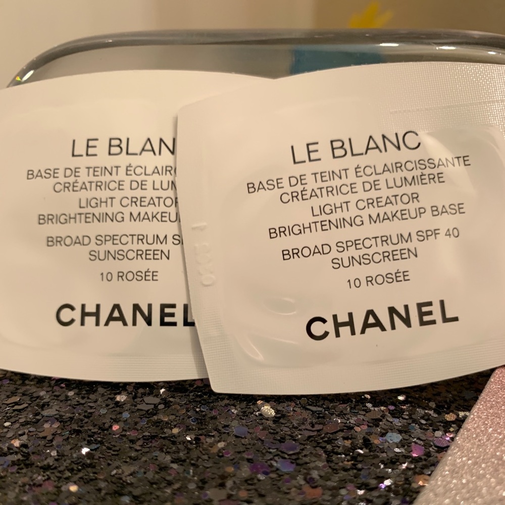 Chanel base